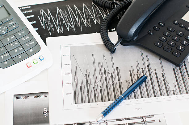 istock Study of financial opportunities 186191138