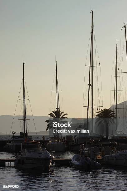 Sonnenuntergang Marina Stockfoto und mehr Bilder von Abenddämmerung - Abenddämmerung, Anker werfen, Anlegestelle