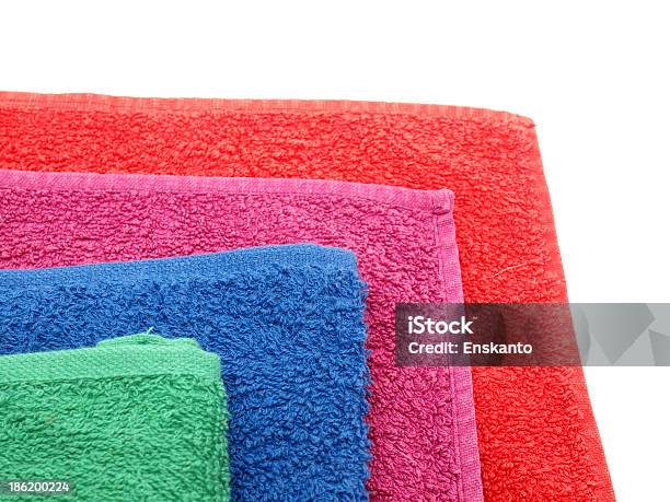 Farbe Handtücher Stockfoto und mehr Bilder von Anzünden - Anzünden, Badezimmer, Bathroom