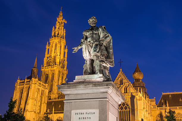 istock Antwerp - Statue of painter Peter Paul Rubens 186200594