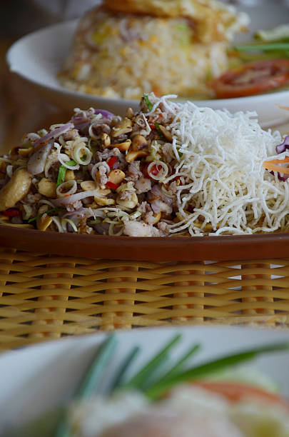 istock Tripple Crisp Spicy Seafood Salad 186211037
