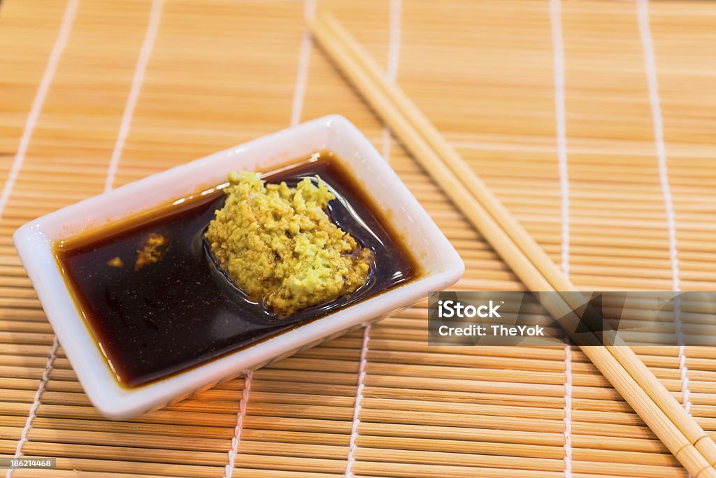 Salsa de sushi japonés - Foto de stock de Aire libre libre de derechos