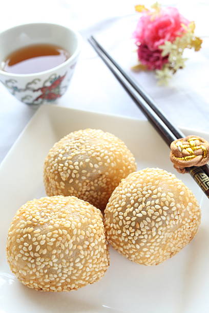 istock Chinese cuisine, sesame seed balls 186214611
