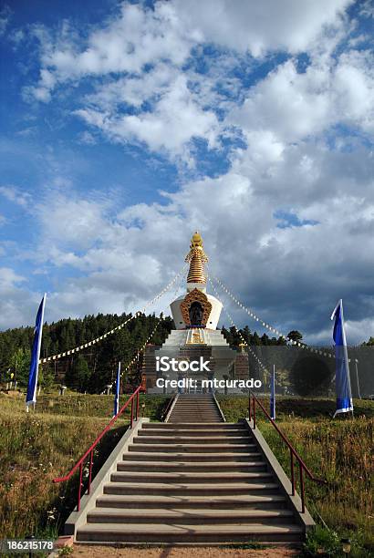 Great Stupa Of Dharmakaya Colorado Usa Stock Photo - Download Image Now - Stupa, Architecture, Ash