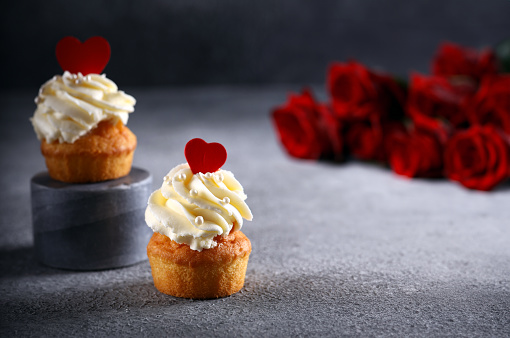 dessert cupcake cake for romance and celebration