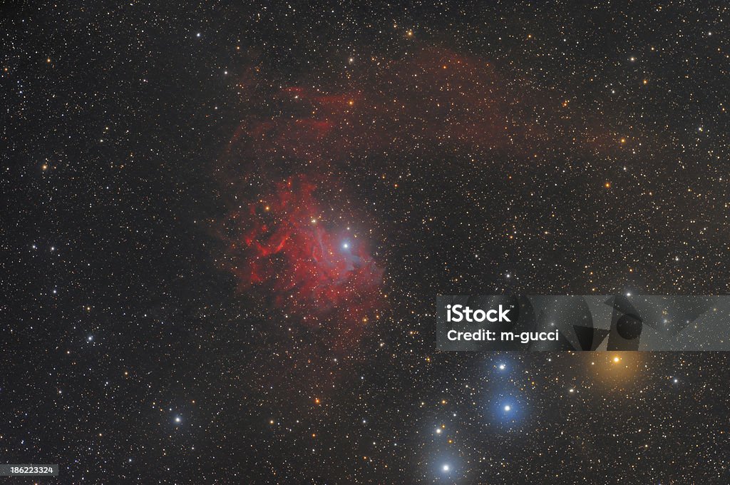 Nebulosa in Auriga Constellation - Foto stock royalty-free di Astrografo