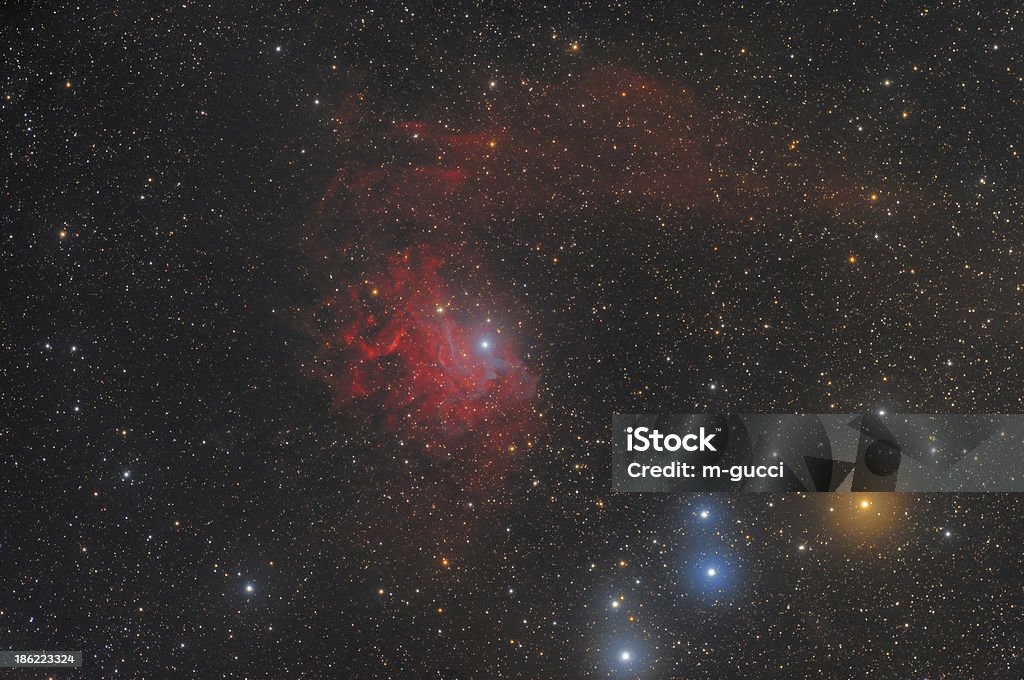 Nebulosa no Auriga Constellation - Foto de stock de Astrógrafo royalty-free