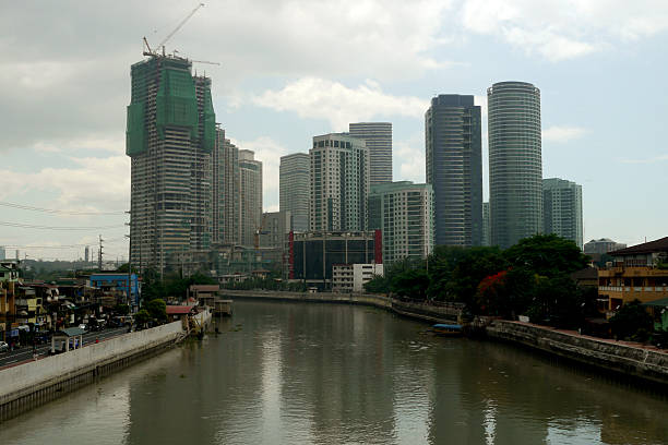 istock manila in the philippines 186235097