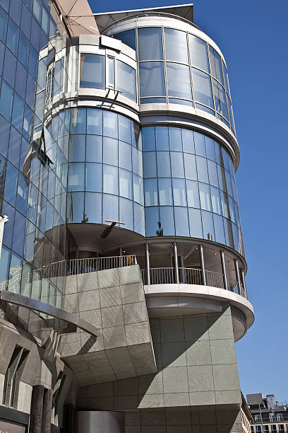 istock Vienna, facade of modern building 186235405