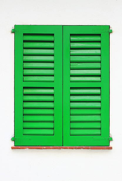 estilo italiano shutters - baffle - fotografias e filmes do acervo