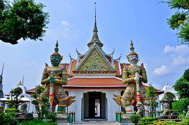 Giant Guardian in the wat arun temple of thailand