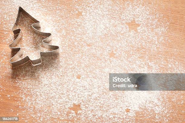 Abstracto De Navidad Fondo De Alimentos Con Las Cookies Mohos Foto de stock y más banco de imágenes de Acero