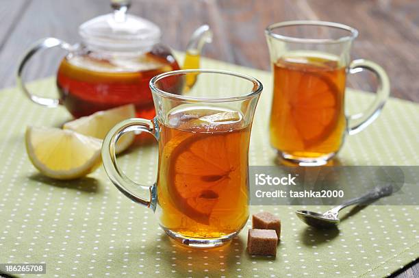 Tè Con Limone - Fotografie stock e altre immagini di Alimentazione sana - Alimentazione sana, Ambientazione tranquilla, Bibita