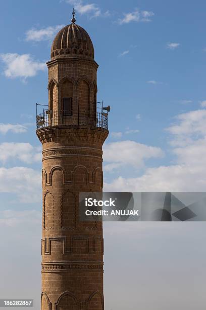 Foto de Detalhe Da Cidade E Paisagem De Mardin Turquia e mais fotos de stock de Aldeia - Aldeia, Amarelo, Anjo Gabriel