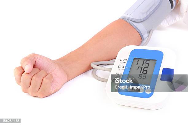 Sphygmomanometer 혈압계에 대한 스톡 사진 및 기타 이미지 - 혈압계, 고혈압의, 기계류