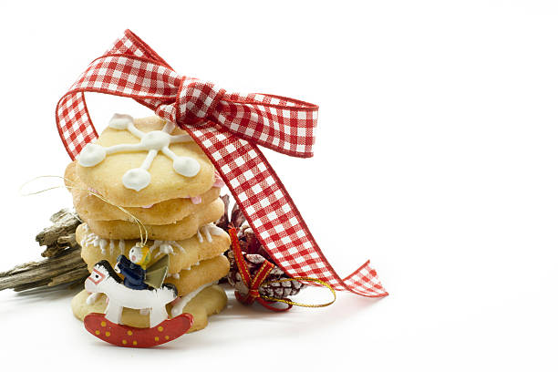 istock Star shape chrismtas gingerbread .isolated in white background 186288533