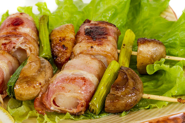 istock Bacon wrapped grilled Scallops with mushrooms 186295498