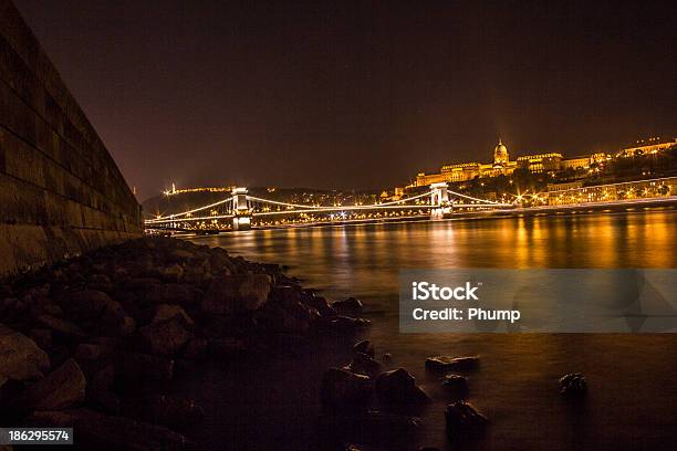 Danube W Nocy - zdjęcia stockowe i więcej obrazów Bez ludzi - Bez ludzi, Budapeszt, Europa - Lokalizacja geograficzna