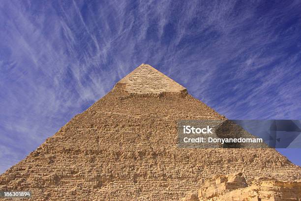 Photo libre de droit de Pyramide De Chephren Le Caire Égypte banque d'images et plus d'images libres de droit de Afrique - Afrique, Asie de l'Ouest, Bleu