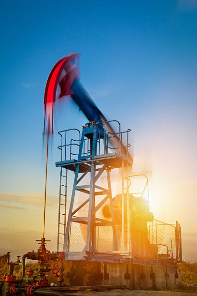 모션 pumpjack - oil pump oil industry alberta equipment 뉴스 사진 이미지