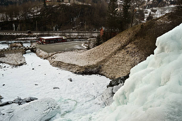 steindalsfossen v - norheimsund 뉴스 사진 이미지