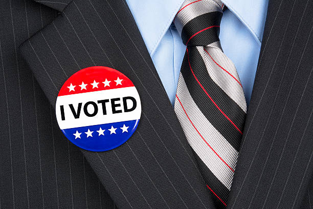he votado con solapa de - lapel suit jacket necktie fotografías e imágenes de stock