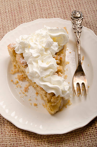 istock freshly baked crumb cake on a plate 186326216