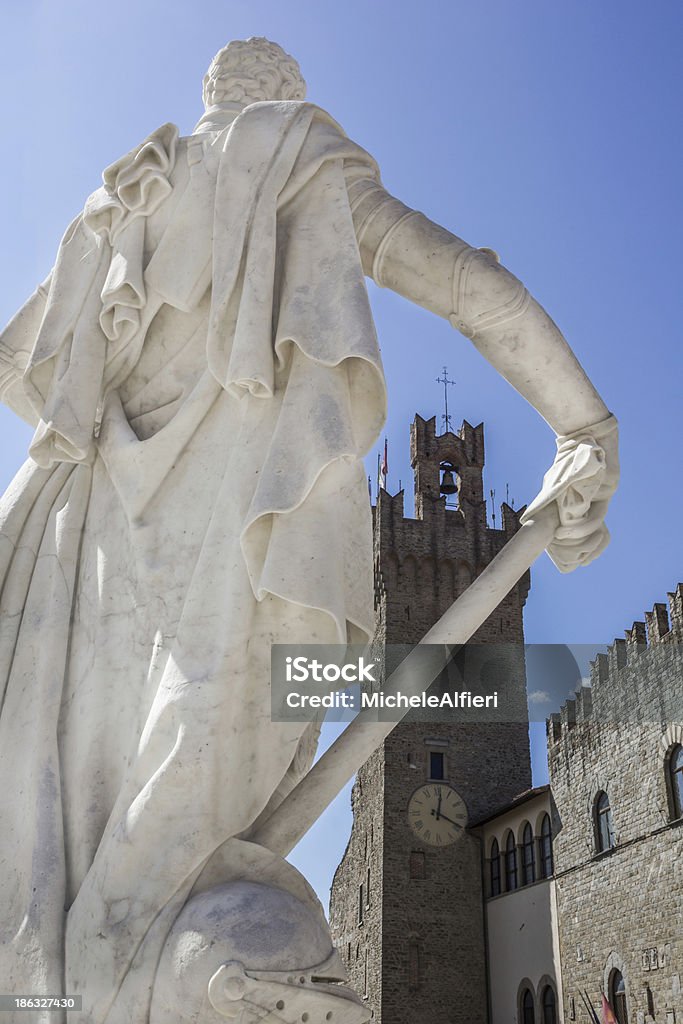 Statue Ferdinand я de Medici, Arezzo, Италия - Стоковые фото Ареццо роялти-фри