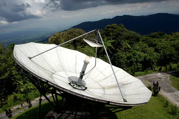 Radiotelescopes at the Mountain.
