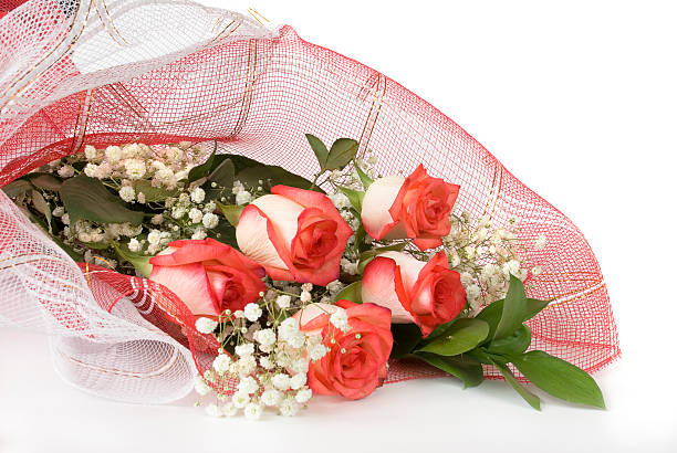 istock bouquet of roses 186347610