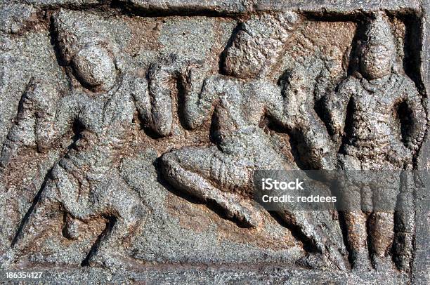 Esculpida Em Pedra Antigo Templo Hyderabad Índia - Fotografias de stock e mais imagens de Antigo