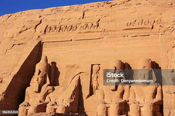 Wielki Temple Of Abu Simbel Nubia - zdjęcia stockowe i więcej obrazów Abu Simbel - Abu Simbel, Afryka, Archeologia