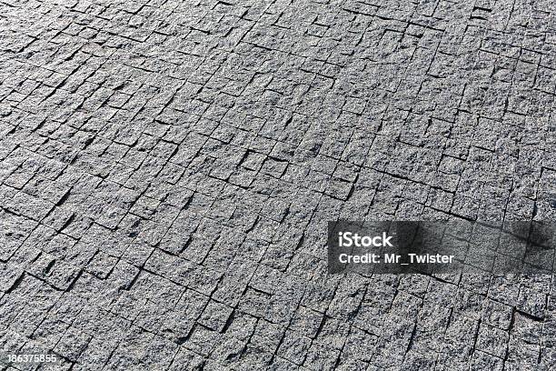 Гранит Cobblestoned Pavement — стоковые фотографии и другие картинки Асфальт - Асфальт, Без людей, Блок