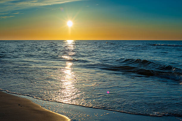 istock Sunset over Baltic Sea 186400232