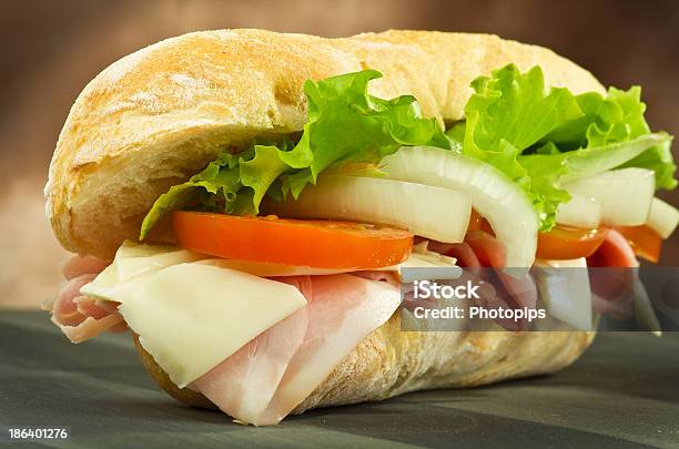 Сэндвич — стоковые фотографии и другие картинки Американская культура - Американская культура, Багет, Без людей
