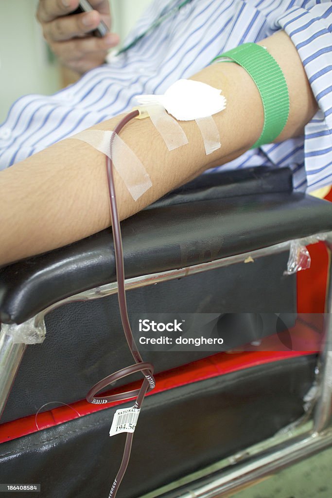 Nahaufnahme von Blut Extraktion im lab - Lizenzfrei Anämia Stock-Foto