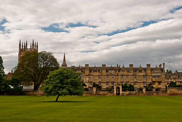 istock Oxford University College, UK 186409456