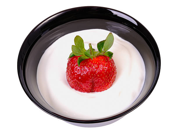istock Strawberry with sour cream 186412154