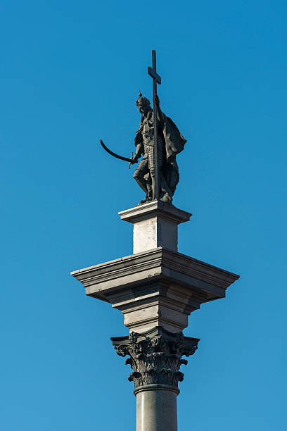 istock Column of King Sigmundus III in the Warsaw 186426310