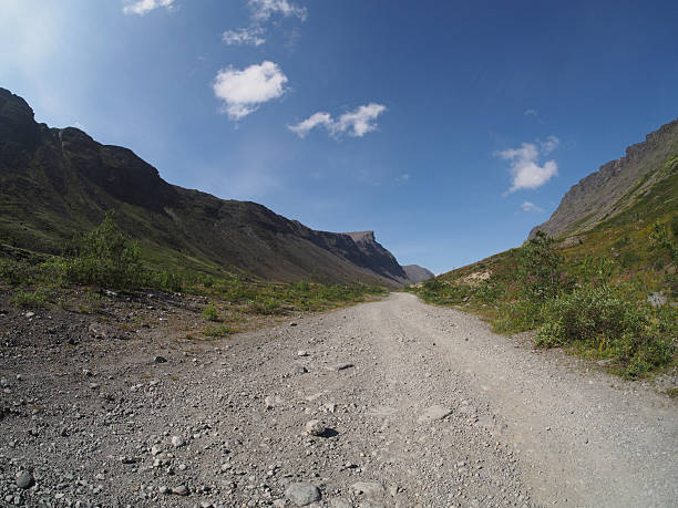 estrada nas montanhas - putelichorr imagens e fotografias de stock