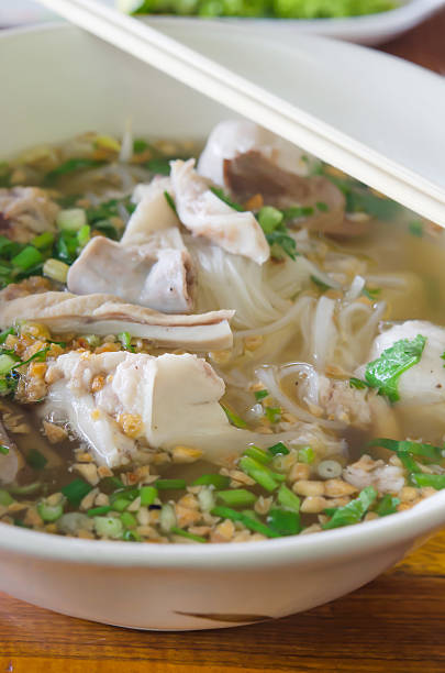 istock Vietnames noodle soup in bowl 186441331