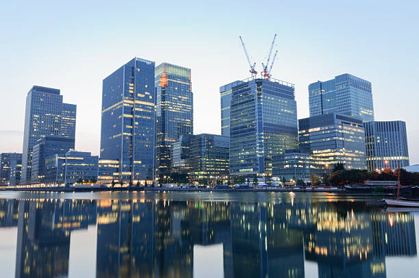 istock Reflections in Canary Wharf marina 186448749