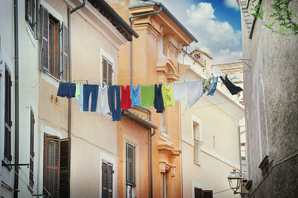 istock Italian street 186451253