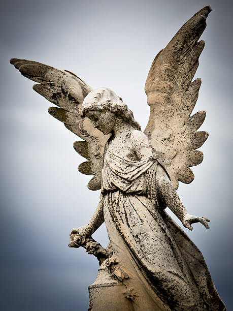 istock Beautiful Sculpture at a Melbourne Cemetery 186467227
