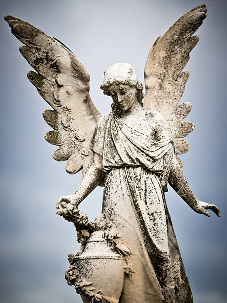 istock Beautiful Sculpture at a Melbourne Cemetery 186467312
