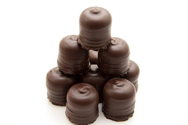 istock Chocolate froth kiss stacked 186467482