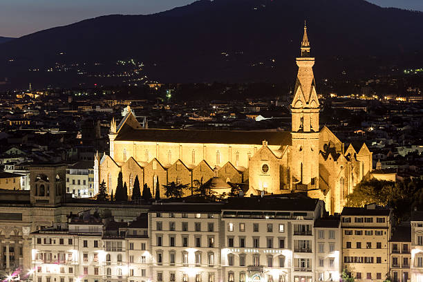 Basilica di Santa Maria Novella a notte, Firenze - foto stock