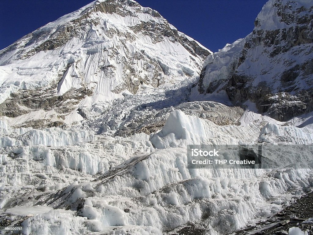 Cascata Khumbu - Foto stock royalty-free di Alpinismo