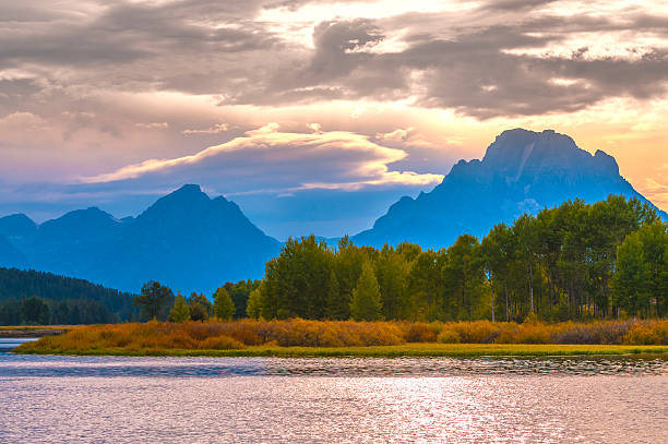 istock Beautiful Sunset at Grant Tetons 186502275