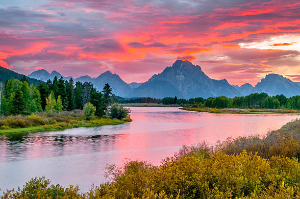 istock Beautiful Sunset at Grant Tetons 186504432